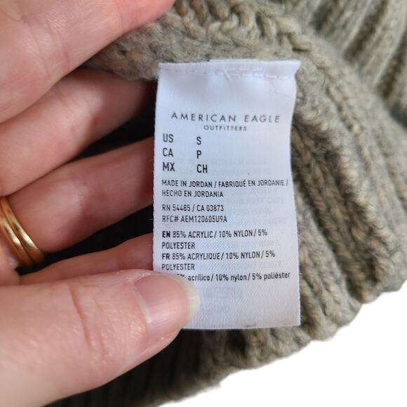 American Eagle Womens Cozy Gray Chunky Knit Sweater Size Small Balloon Sleeve - Picture 5 of 7